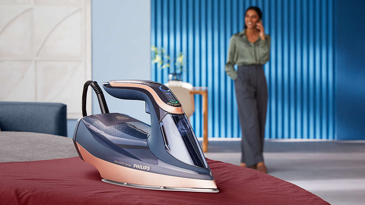 PHILIPS Azur Steam Iron 8000 series with OptimalTEMP technology - DST8050/26
