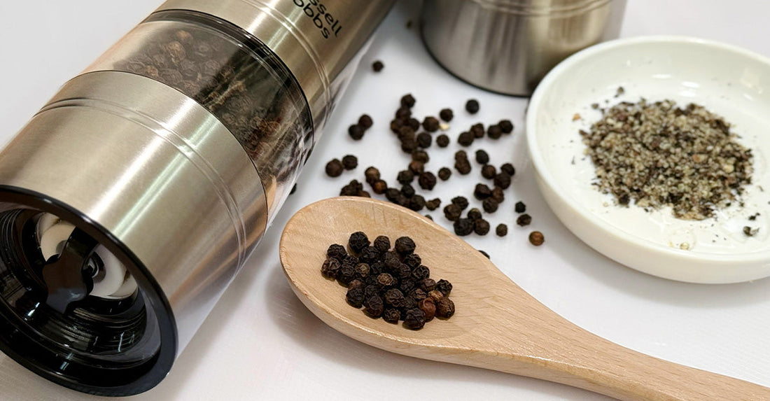 Russell Hobbs 23460-56 electric grinder with peppercorns and ground pepper