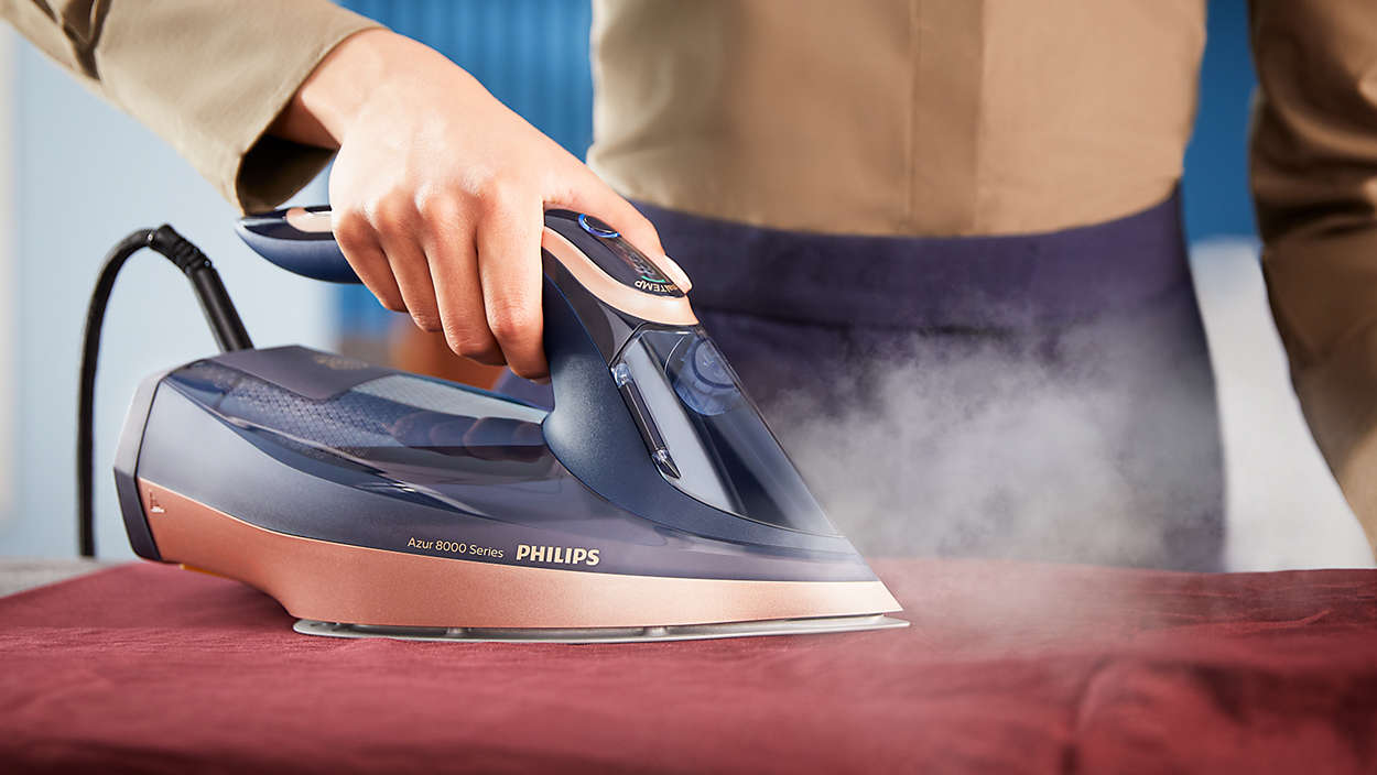 PHILIPS Azur Steam Iron 8000 series with OptimalTEMP technology - DST8050/26