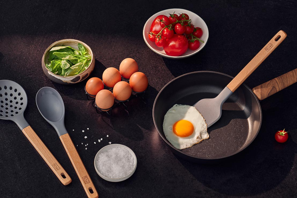 Resto Kitchenware Subra 94203 Turner