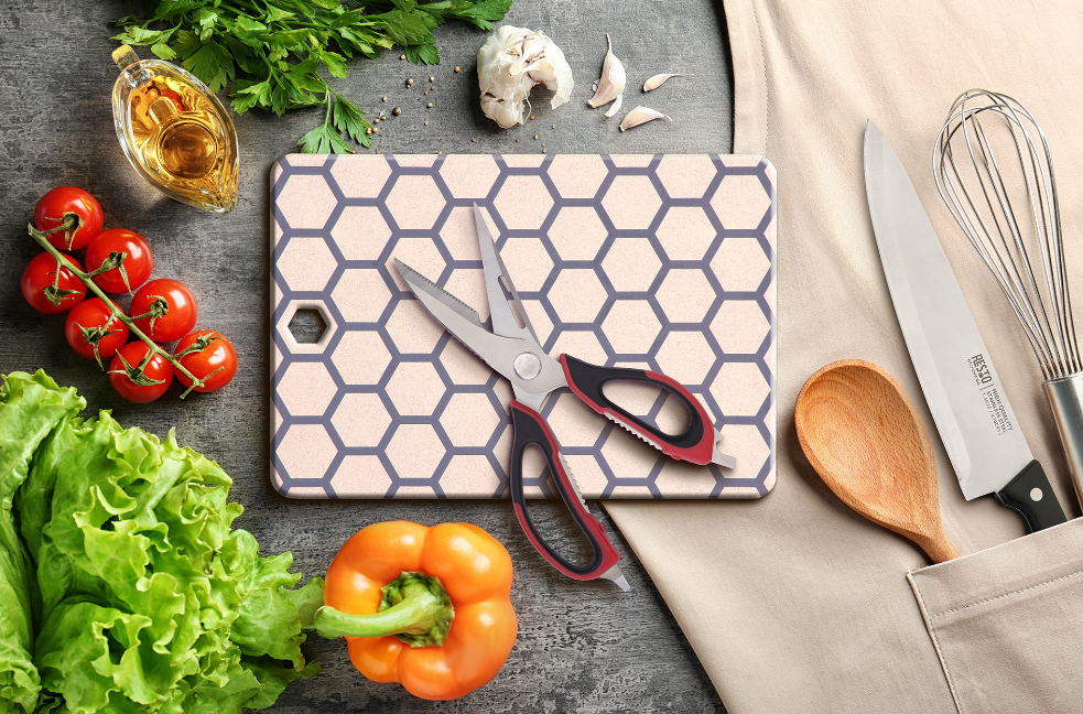 Resto Kitchenware Atlas 95325 Multifunctional scissors 9 in 1