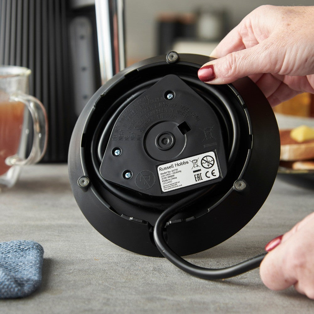 Russell Hobbs Brontë Black Kettle 26750-70
