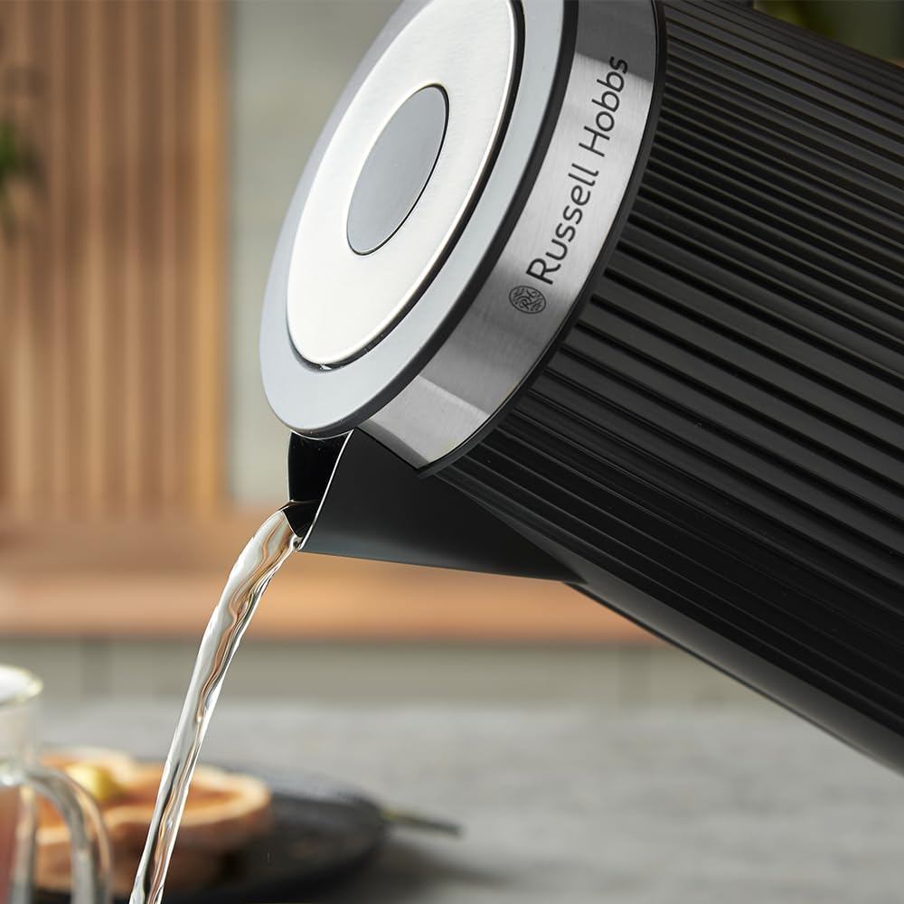 Russell Hobbs Brontë Black Kettle 26750-70